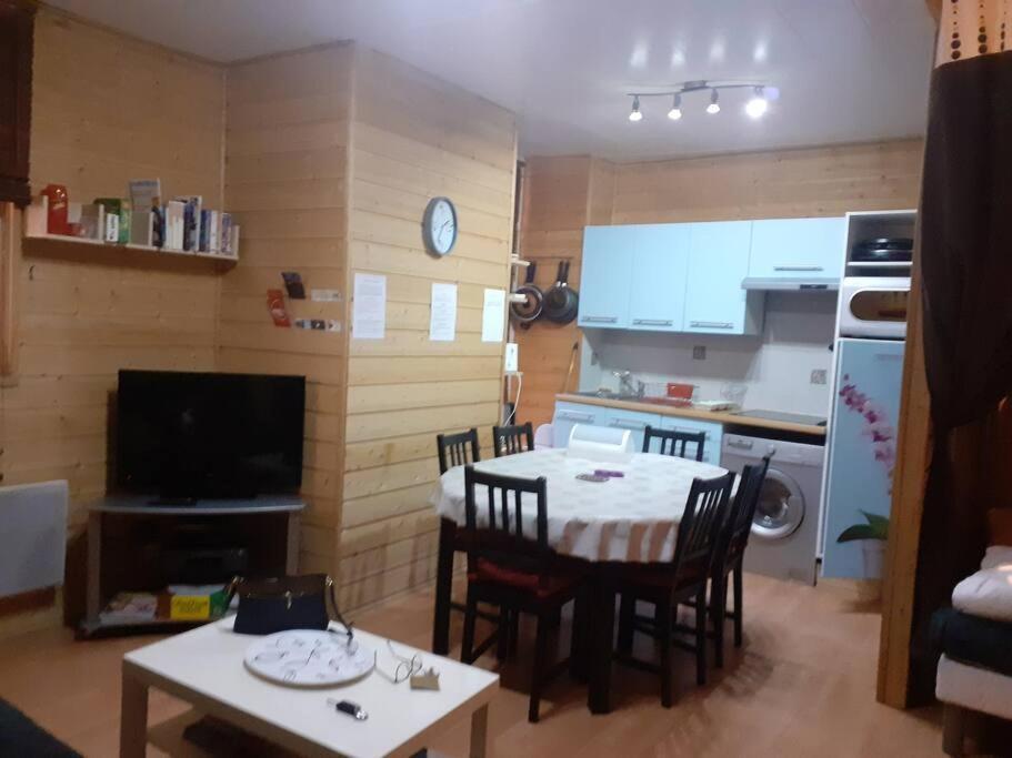 Appartement Face Au Thermes Et Au Calme Bagnères-de-Luchon Екстериор снимка