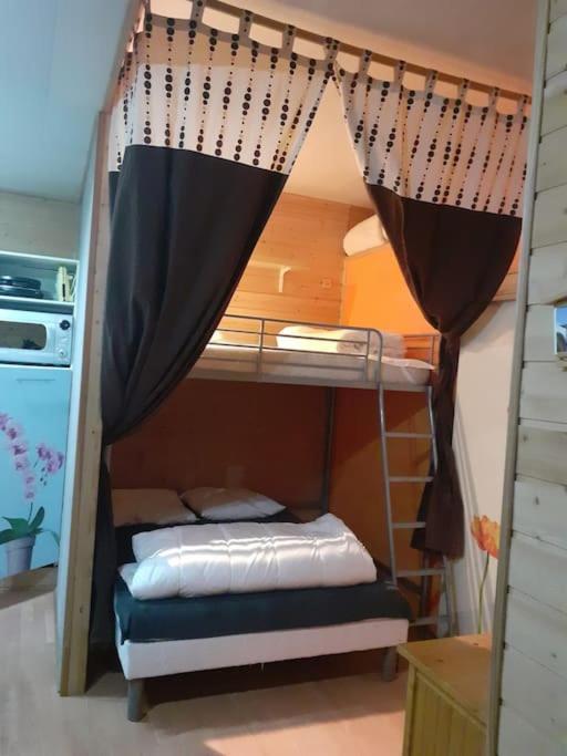 Appartement Face Au Thermes Et Au Calme Bagnères-de-Luchon Екстериор снимка
