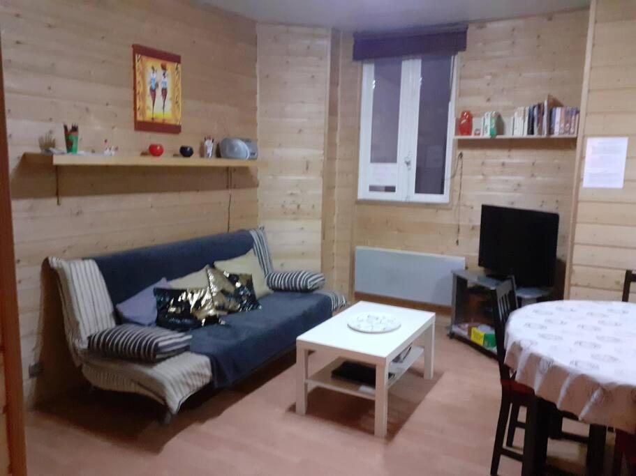 Appartement Face Au Thermes Et Au Calme Bagnères-de-Luchon Екстериор снимка